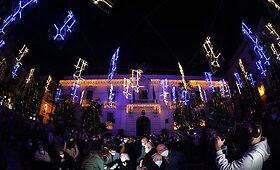 Kalėdoms pasipuo&scaron;usi Granada