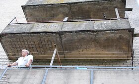 Vilniaus &bdquo;chru&scaron;čiovinių&ldquo; daugiabučių balkonai vis pavojingesni
