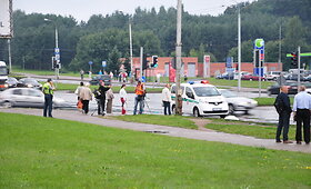Vilniuje i&scaron; įvykio vietos paspruko žmogų mirtinai sužalojęs automobilis