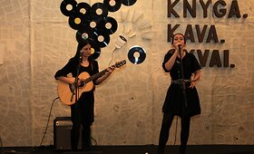 KNYGA. KAVA. GYVAI: &bdquo;Volumetears&ldquo; koncertas