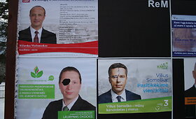 Druskininkuose suplė&scaron;yti visų kandidatų į merus, i&scaron;skyrus Ričardo Malinausko, plakatai