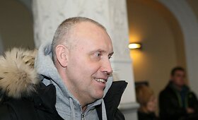 Rimas Kurtinaitis į Vilnių atvyko su &scaron;irdies drauge