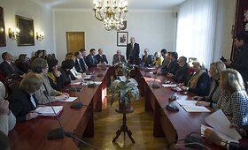 Lietuvos edukologijos universitetas ir Fabijoni&scaron;kių vidurinė mokykla pasira&scaron;ė bendradarbiavimo sutartį