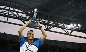 Brisbano ATP turnyro finalas: Rogeris Federeris prie&scaron; Lleytona Hewittą