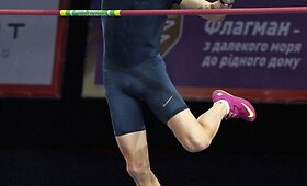 Renaud'as Lavillenie'as pagerinos legendinio Sergejaus Bubkos &scaron;uolio su kartimi pasaulio uždarų patalpų rekordą