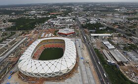 Manauso stadionas &ndash; &bdquo;Estadio Amazonia&ldquo;