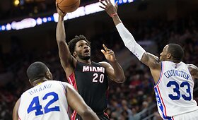 Įspūdingos kovos NBA arenose (2016-03-05)