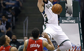 Lengva &bdquo;Raptors&ldquo; pergalė prie&scaron; &bdquo;Bucks&ldquo;