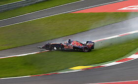 Danijilas Kviatas patyrė didelę avariją Austrijos GP kvalifikacijoje