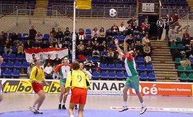 Olandų krep&scaron;inis &ndash; korfbolas