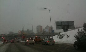 Penktadienio rytą vilniečių nuotaiką gadino pūga