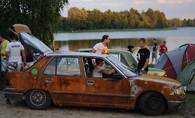 Autoobilių stovykla