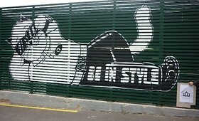 10 katinų grafitų ant OPM sienų galerija