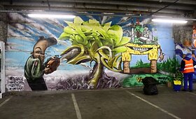 Grafiti trispalvės ir protestas prie&scaron; atominės elektrinės statybą galerija