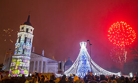 Vilnius pasitiko Naujuosius &ndash; 2020-uosius &ndash; metus