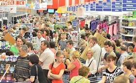 I&scaron;pardavimo diena: visi skubėjo nusipirkti kuo daugiau ir dar truputį (nuotraukos) galerija