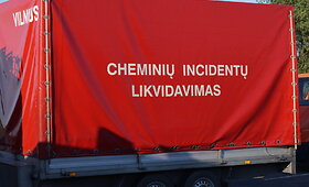 Avarija Grigi&scaron;kėse užblokavo automobilių eismą
