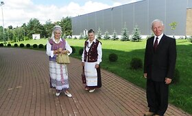  Utenoje - 18-asis poezijos ir dainų festivalis &bdquo;Te negęsta saulė mūsų &scaron;irdyse