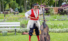 Pakruojo dvaro Vasaros gėlių festivalis