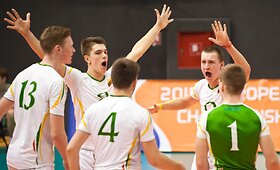 Lietuvos jaunieji tinklininkai Europos čempionate startavo pralaimėjimu