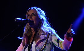 Klaipėdos pilies džiazo festivalyje publiką kaitino scenos deivė Candy Dulfer