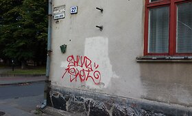 Uostamiestyje per vieną naktį vandalai apipai&scaron;ė 15 pastatų