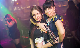 Klube &bdquo;Moscow&ldquo; &ndash; varžytuvės tarp gražuolių lietuvių ir rusių