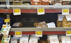 &bdquo;Rimi&ldquo; parduotuvės lentynos