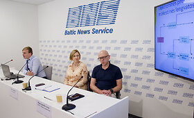 Spaudos konferencija &bdquo;Elektroninė prekyba i&scaron; trečiųjų &scaron;alių &ndash; valstybės biudžeto praradimai ir poveikis Lietuvos verslininkams&ldquo;