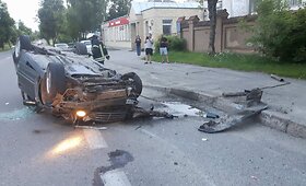 &Scaron;iaulių r. &bdquo;Mercedes-Benz&ldquo; avarija