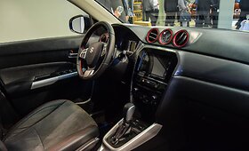 Naujo &bdquo;Suzuki&ldquo;, &bdquo;Sangyong&ldquo; ir &bdquo;Isuzu&ldquo; automobilių salono pristatymas