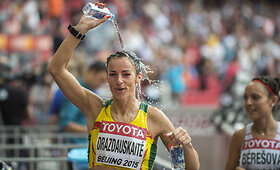 Moterų maratono varžybų akimirkos