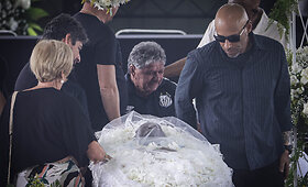 Legendinis Pele atgulė amžino poilsio