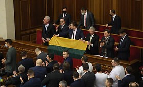 Lietuvos politikų delegacija vie&scaron;i Ukrainoje