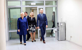 Prezidentė Dalia Grybauskaitė lankosi &bdquo;Transparency school&ldquo; stovykloje