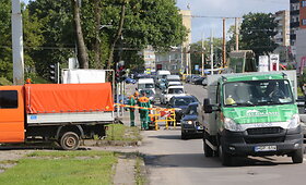 Duobė Verkių &ndash; Kareivių gatvių sankryžoje