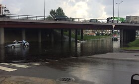 Lietus ir vėl užtvindė Vilniaus gatves