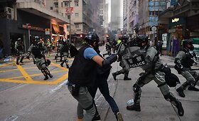 Protestai Honkonge per Kinijos įkūrimo metines
