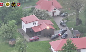 &Scaron;alčininkus sudrebinusi teisėsaugos operacija &ndash; jau be slaptumo &scaron;ydo: sulaikė ir didelį būrį pareigūnų