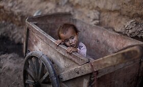 Fotografo Muhammedo Muheiseno jautriai matomas nepritekliaus pasaulis