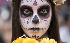 &bdquo;Catrinų&ldquo; paradas Meksikoje