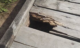 Prastėjanti Kadagių slėnio pažintinio tako būklė 2018 m.