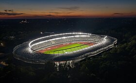 Dariaus ir Girėno stadionas tamsoje