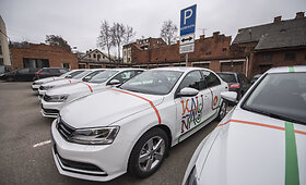 Kauno miesto savivaldybė i&scaron;sinuomojo ekonomi&scaron;kus automobilius