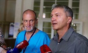 Medikų spaudos konferencija dėl Jonavoje apsinuodijusio dvimečio