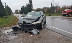 Avarija Pajūrio miestelyje: žmones vadavo ugniagesiai