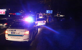 Vilniuje &bdquo;Audi A3&ldquo; rėžėsi į medį