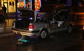 Vilniaus Kalvarijų gatvėje degė  &bdquo;Audi 80&ldquo;