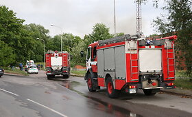 Buvęs Vilniaus Kelių policijos pastatas skendėjo dūmuose
