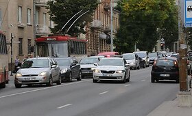 Vilniaus centre susidūrus automobiliams paralyžiuotas eismas